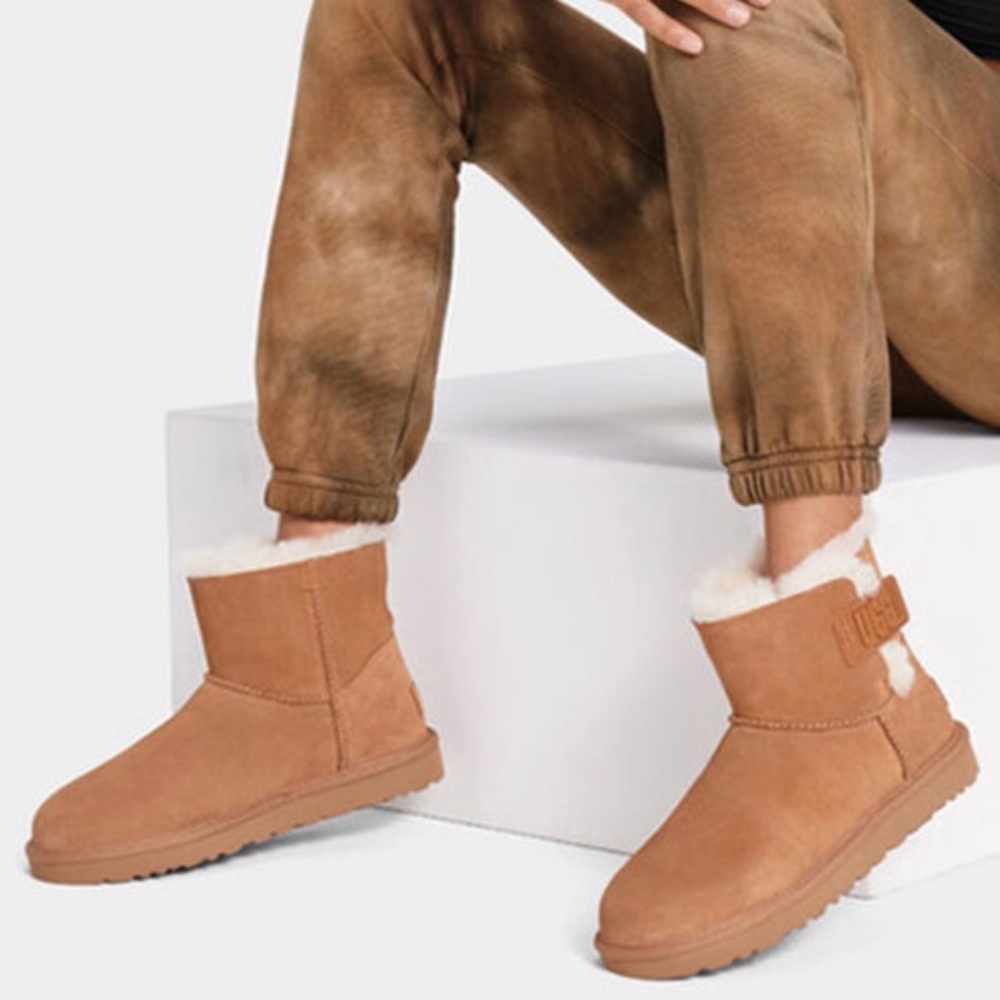 UGG for Women Chestnut Colored Mini ‘Bailey’ Logo Strap Suede 🤎
